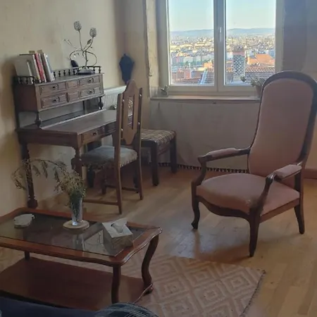 Croix Roussien Appartement